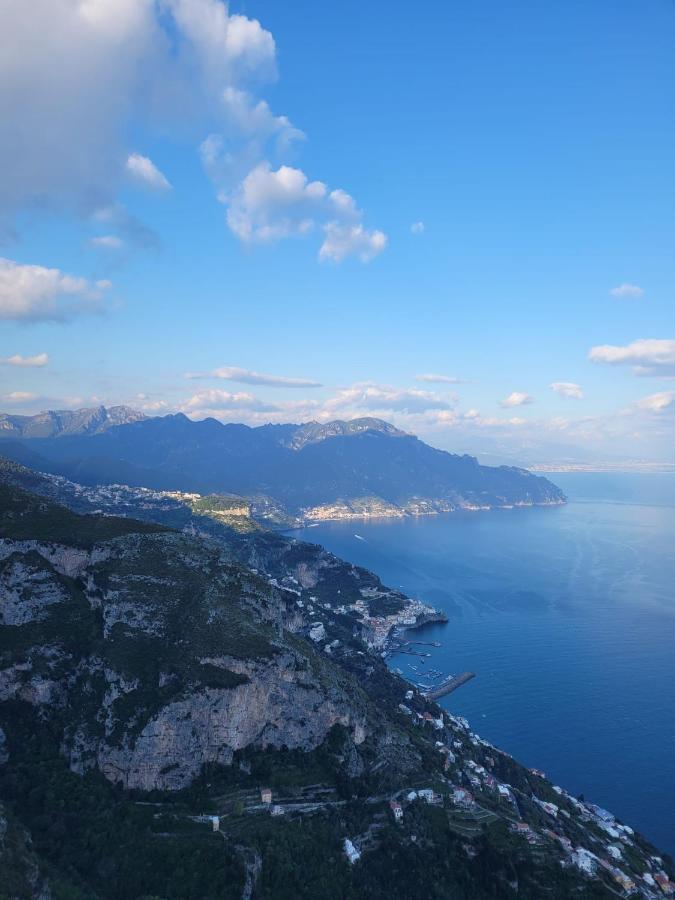Luna D'Agerola Luaran gambar
